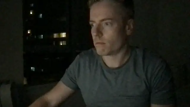 Snapshot of Gingerbushguy chatting on September 13, 8:47 am Gingerbushguy online show from September 13, 8:47 am