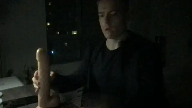 Snapshot of Gingerbushguy chatting on February 2, 10:56 am Gingerbushguy online show from February 2, 10:56 am