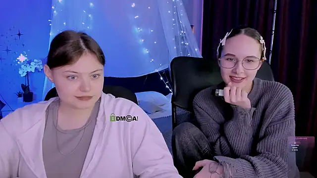 nikole kitt online show from March 11, 8:03 pm