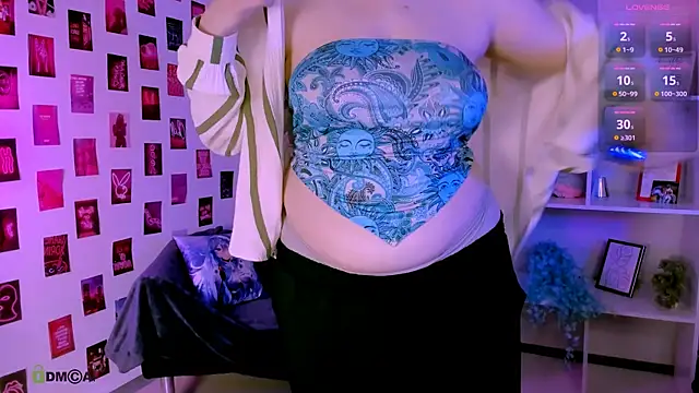 Snapshot of nikole_kitt chatting on June 29, 6:51 pm nikole kitt online show from June 29, 6:51 pm