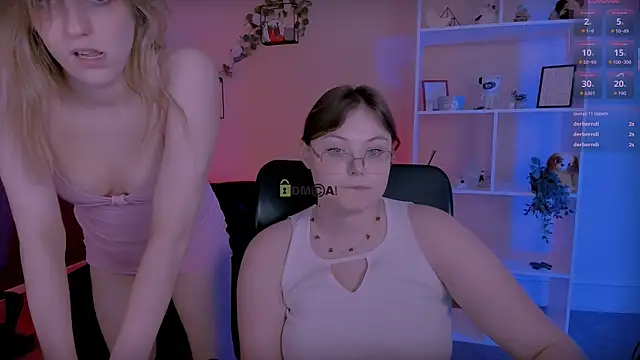 nikole kitt online show from May 19, 1:56 am