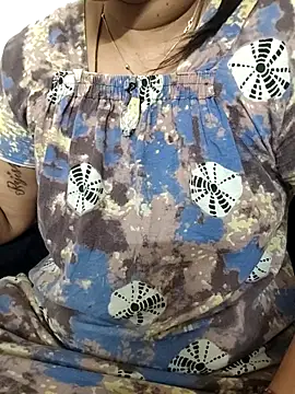 Snapshot of gaurika18 chatting on December 1, 2:34 am gaurika18 online show from December 1, 2:34 am