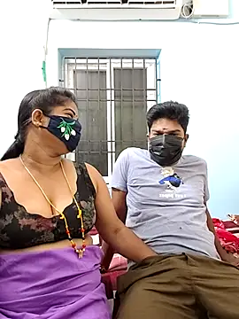 gaurika18 online show from July 15, 4:47 pm