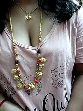 gaurika18 online show from March 10, 11:06 pm