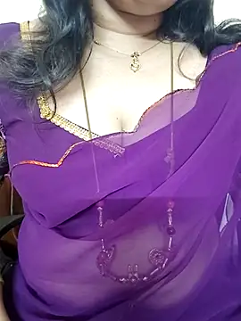 gaurika18 online show from September 10, 1:21 pm