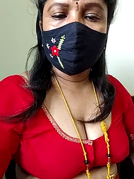 Snapshot of gaurika18 chatting on June 7, 5:45 am gaurika18 online show from June 7, 5:45 am