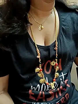 gaurika18 online show from March 14, 10:05 pm