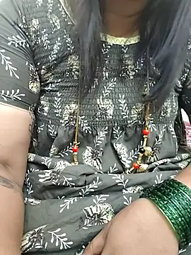 Snapshot of gaurika18 chatting on October 27, 10:54 pm gaurika18 online show from October 27, 10:54 pm