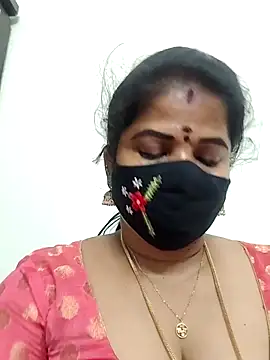 gaurika18 online show from April 15, 5:17 pm