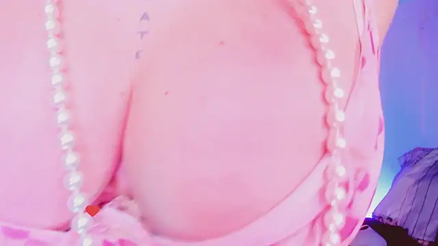 Lilith Asami online show from May 12, 9:37 am