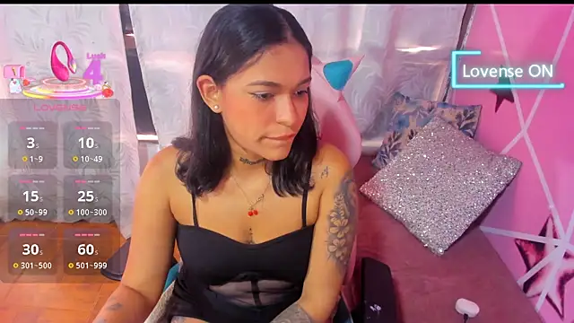 Snapshot of samantha_simur chatting on March 14, 4:19 pm samantha simur online show from March 14, 4:19 pm