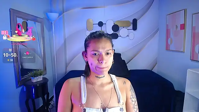 Snapshot of samantha_simur chatting on September 25, 11:49 am samantha simur online show from September 25, 11:49 am