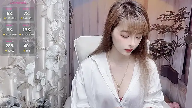 NINIbaby-99 online show from May 17, 3:56 pm