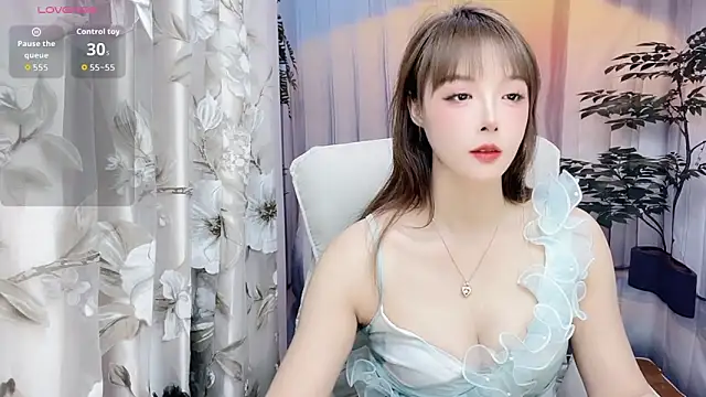 NINIbaby-99 online show from March 18, 3:46 pm