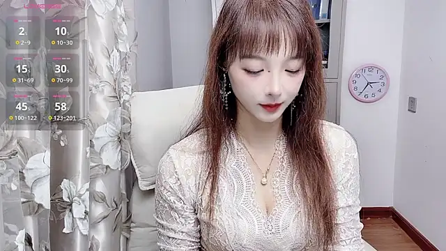 Snapshot of NINIbaby-99 chatting on September 22, 6:36 pm NINIbaby-99 online show from September 22, 6:36 pm