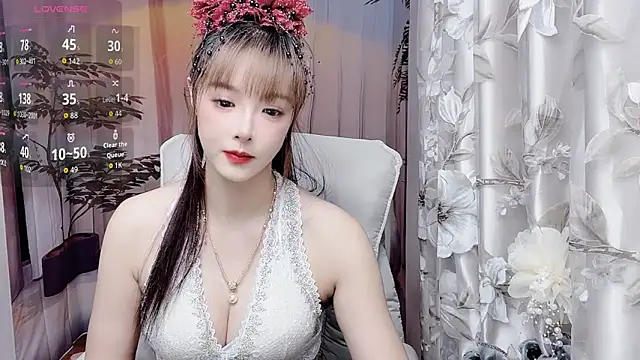 NINIbaby-99 online show from May 29, 4:13 pm