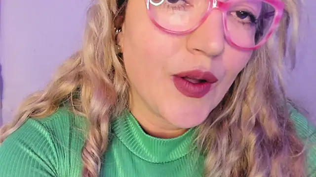 Naty Mature  online show from November 10, 4:56 pm