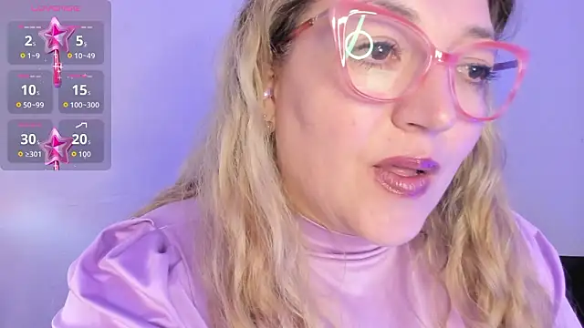 Naty Mature  online show from March 23, 6:19 pm