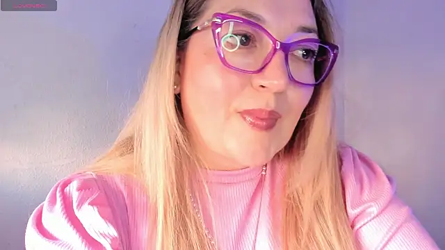 Naty Mature  online show from May 21, 5:43 pm