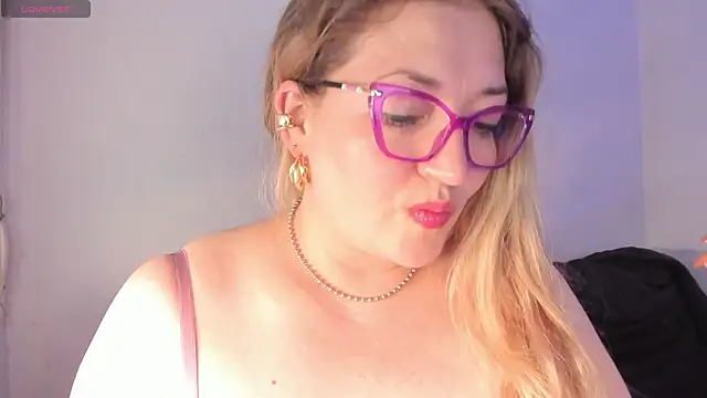 Naty Mature  online show from June 19, 5:30 pm