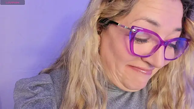 Naty Mature  online show from February 23, 6:41 pm