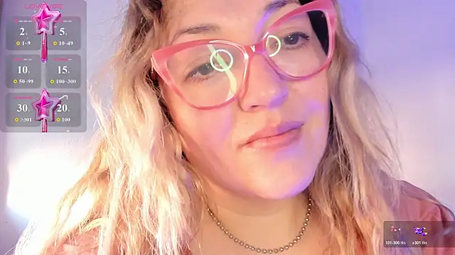 Naty Mature  online show from March 30, 5:36 pm