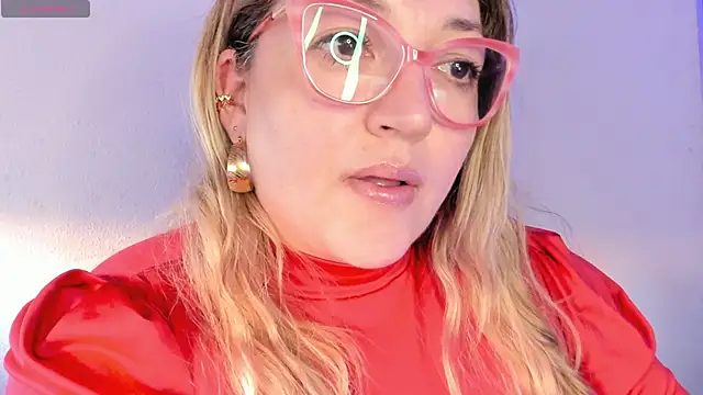 Naty Mature  online show from April 15, 6:23 pm