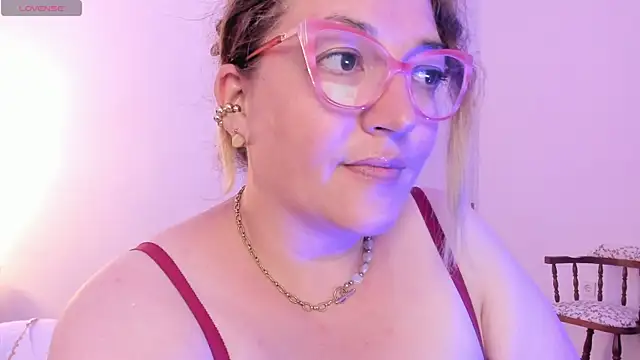Naty Mature  online show from July 5, 8:37 pm