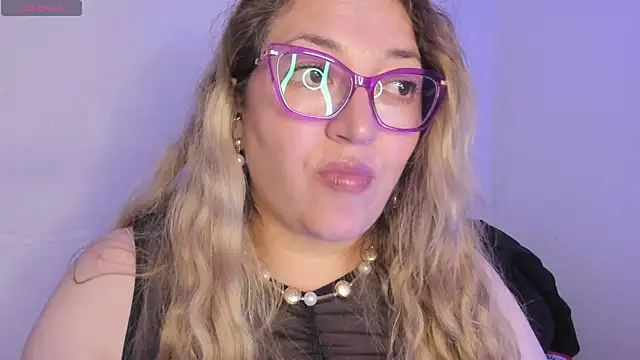 Naty Mature  online show from April 30, 8:57 pm