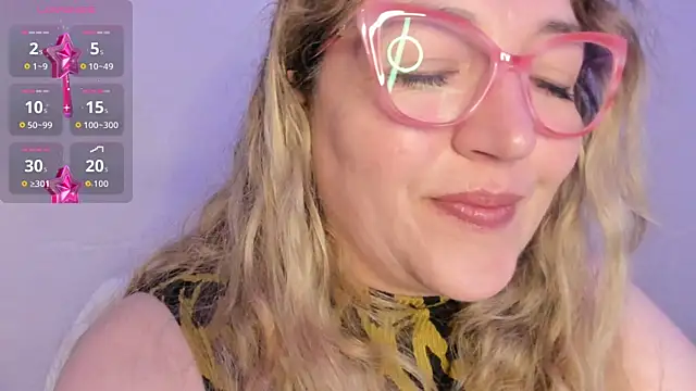 Naty Mature  online show from April 5, 6:58 pm