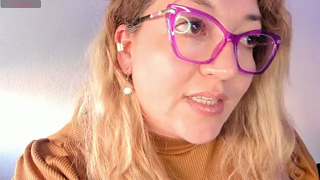 Naty Mature  online show from April 29, 5:17 pm
