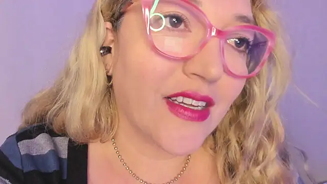 Naty Mature  online show from November 28, 5:13 pm