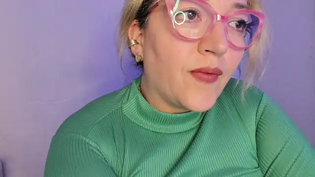 Naty Mature  online show from December 19, 10:23 pm