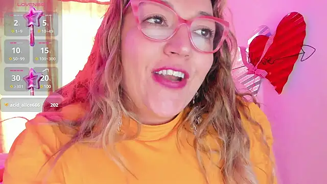 Naty Mature  online show from March 13, 6:45 pm