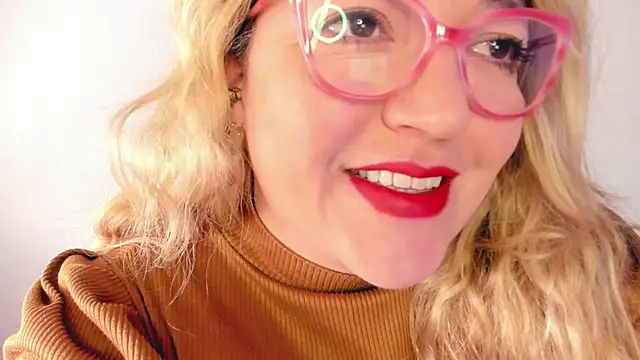 Naty Mature  online show from December 5, 12:48 pm