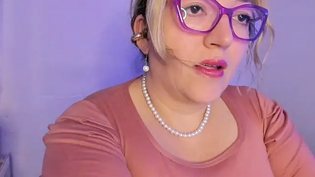 Naty Mature  online show from January 6, 6:23 pm