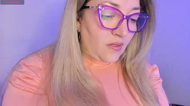 Naty Mature  online show from March 14, 6:25 pm