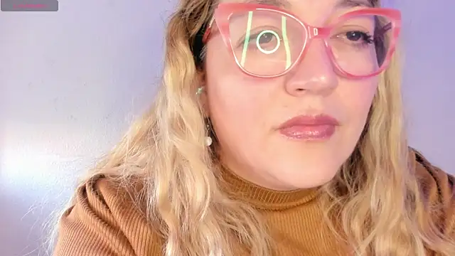 Naty Mature  online show from April 13, 5:50 pm