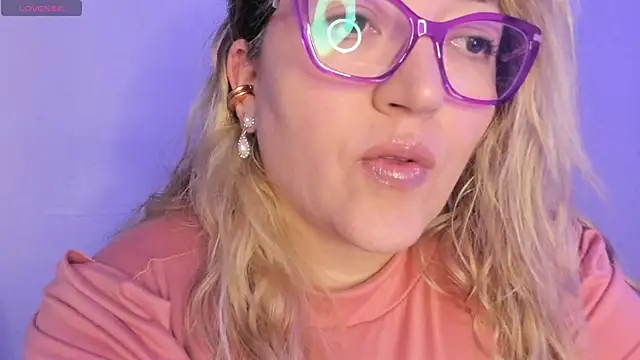 Naty Mature  online show from March 7, 7:52 pm