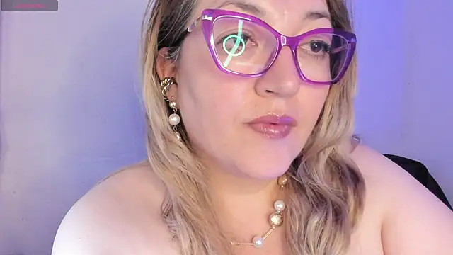 Naty Mature  online show from May 26, 7:12 pm