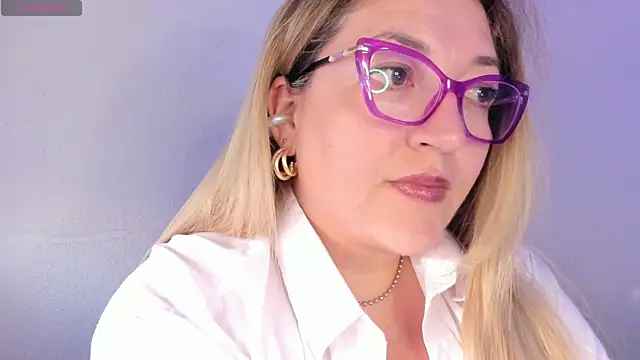 Naty Mature  online show from May 3, 6:22 pm