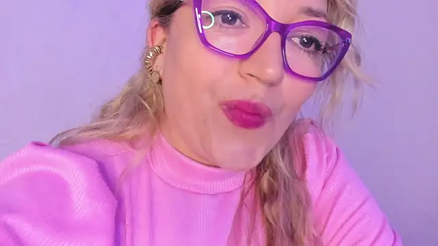 Naty Mature  online show from October 5, 10:22 pm