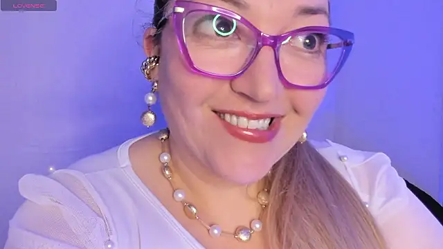 Naty Mature  online show from February 19, 7:33 pm