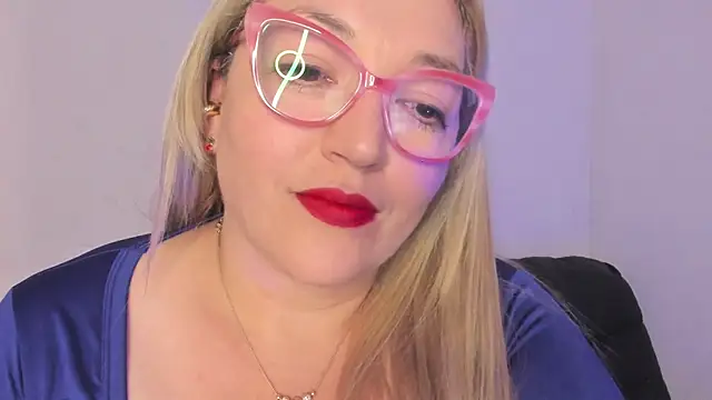 Naty Mature  online show from November 12, 5:50 pm