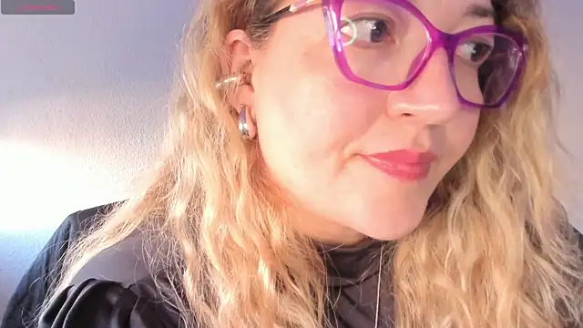 Naty Mature  online show from May 9, 5:38 pm