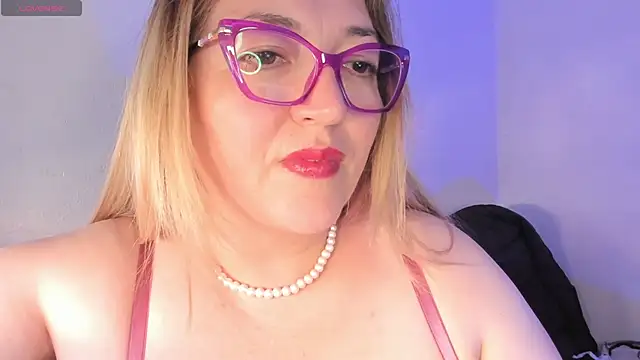 Naty Mature  online show from June 7, 5:29 pm