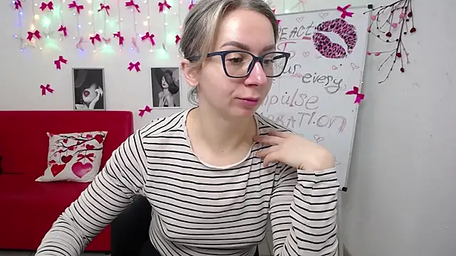 VasilisaSii online show from March 6, 6:19 am