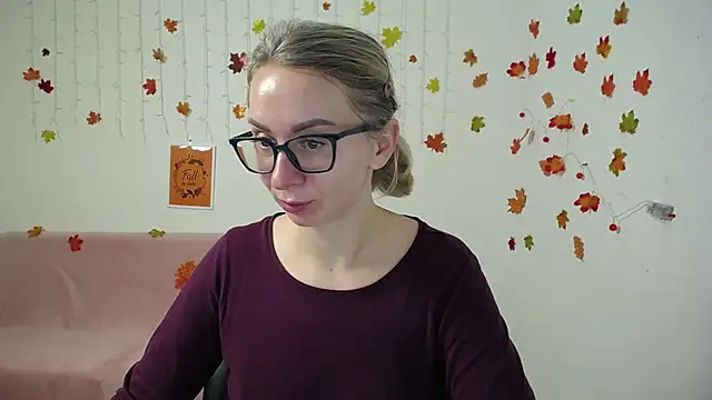 Snapshot of VasilisaSii chatting on November 22, 6:12 am VasilisaSii online show from November 22, 6:12 am