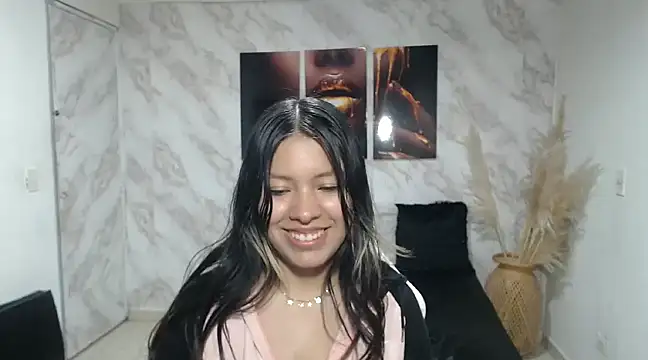 Snapshot of JESSYCHERNOBIL chatting on March 18, 5:44 pm JESSYCHERNOBIL online show from March 18, 5:44 pm