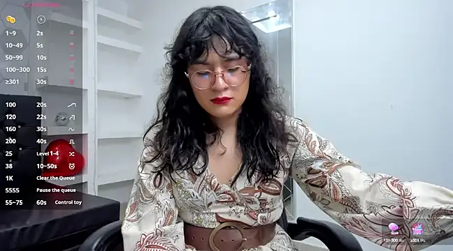 Elith Berry69 online show from March 16, 8:54 pm